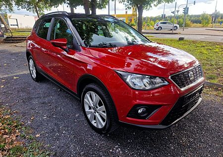Seat Arona Style. Na igation / Kamera /EU6
