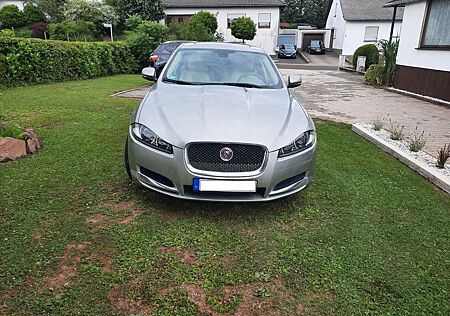Jaguar XF 3.0 L V6 Diesel -177 KW