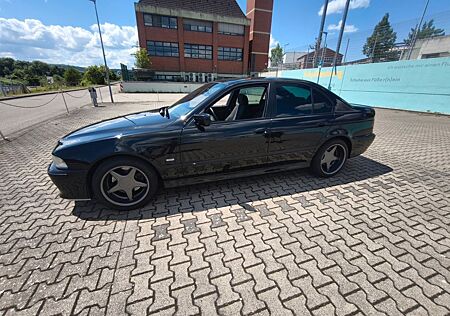 BMW 540i