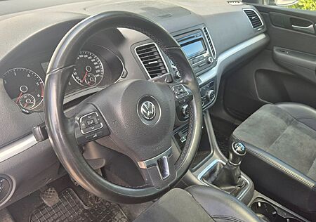 VW Sharan Volkswagen Highline BMT 4Motion