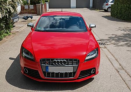 Audi TTS Coupe 2.0 TFSI S tronic quattro - wenig km