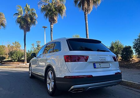 Audi Q7 ultra 3.0 TDI quattro AHK Memorysitz Luft