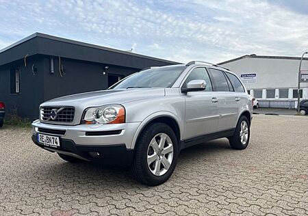 Volvo XC 90 XC90 D5 AWD AHK Automatik Leder Guter Zustand