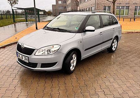 Skoda Fabia 1.2l TSI 63kW Ambiente Combi Ambiente