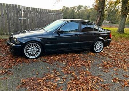 BMW 320i E46