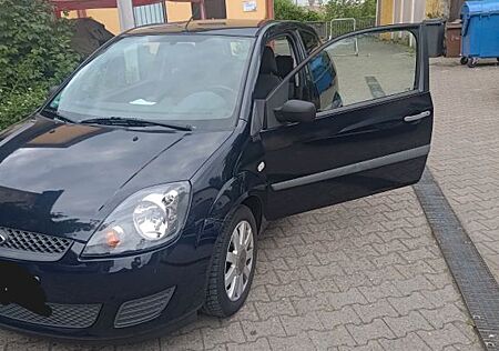 Ford Fiesta 1,3 44 kW Ambiente Ambiente