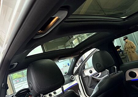 Mercedes-Benz E 220 gebraucht kaufen Mercedes-Benz E 220 d 4MATIC T All-Terrain Autom. All-Terrain