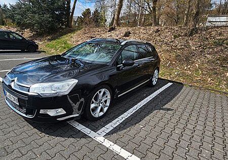 Citroën C5 Tourer V6 HDi 205 Biturbo Exclusive Aut. ...
