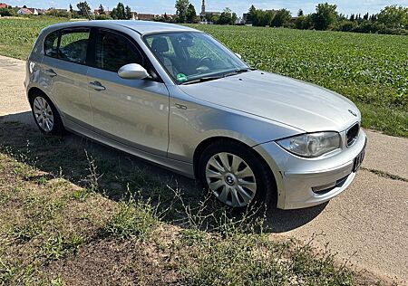 BMW 116i Sehr gepflegt / Tüv 7/2027