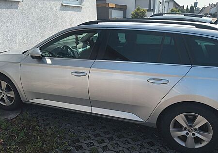 Skoda Superb 2.0 TDI Active Combi Active