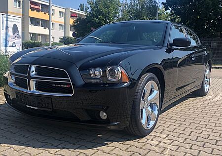 Dodge Charger 3,6 L * HU&AU neu * 1.Hand * Top Zustand