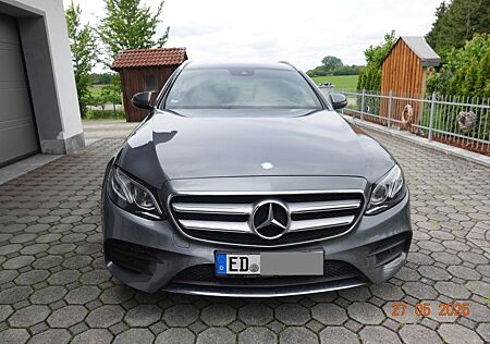 Mercedes-Benz E 250 T AVANTGARDE Autom. AVANTGARDE