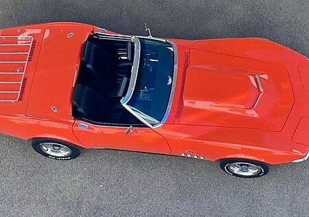 Chevrolet C3 Corvette Restauriert - aus priv. Sammlung