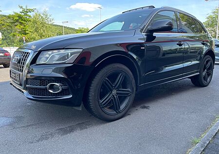 Audi Q5 2.0 TDI Quattro*S-LINE*AHK*PANO*LEDER*XENON*