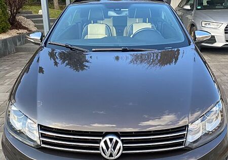 Volkswagen Eos 1.4 TSI Exclusive Exclusive Volleder