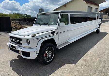 Mercedes-Benz G 500 4x4 Stretch Limousine Karaoke VIP top