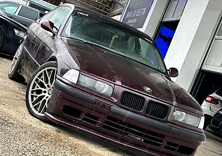 BMW 318iS E36 Coupe * ERST 193000KM * M-TECHNIK