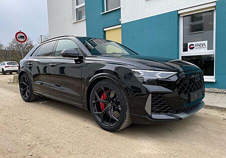 Audi RS Q8 RSQ8 PERFORMANCE/305/KERAMIK/23/DESIGNPAKET/VOLL