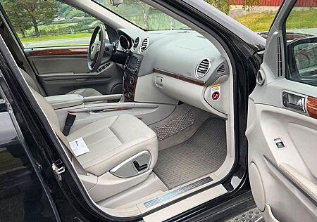 Mercedes-Benz GL 320 CDI 4MATIC -