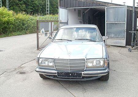 Mercedes-Benz CE 280