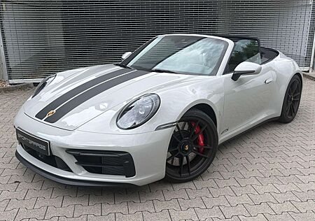 Porsche 992 Carrera 4 GTS Cab. Lift Inno Matrix Bose 18-
