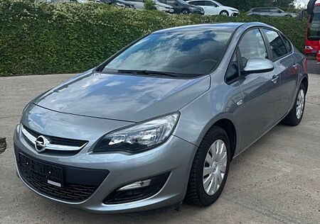 Opel Astra 1.6 85kW Stufenheck