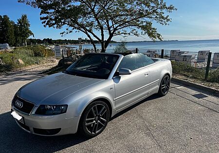 Audi A4 2.4 multitronic Cabriolet -