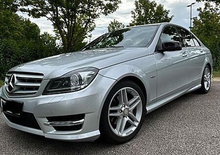 Mercedes-Benz C 180 BlueEFFICIENCY AVANTGARDE AMG Line