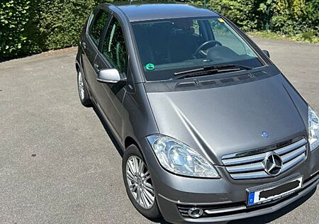 Mercedes-Benz A 180 CDI ELEGANCE DIESEL KLIMA AUTOMATIK
