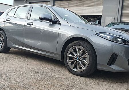 BMW 118d *NEU-Model 25*KEYLES*MATRIX*tot-Winkel*WIDE*