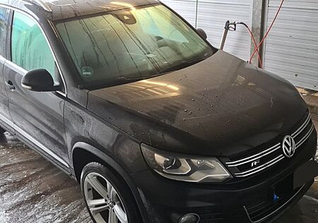 VW Tiguan Volkswagen 2.0 TDI SCR 135kW DSG 4MOT BMT Sp & S...