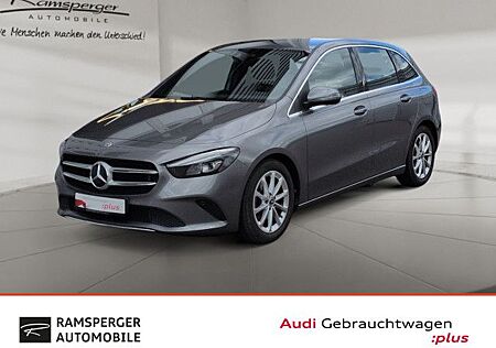 Mercedes-Benz B 180 LED Navi Kamera PDC keyless