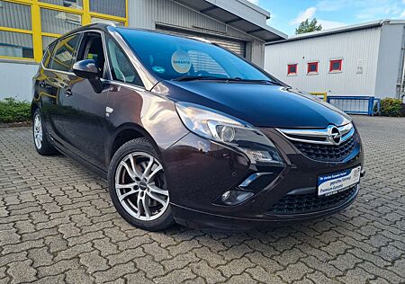 Opel Zafira C Tourer OPC Line Sport