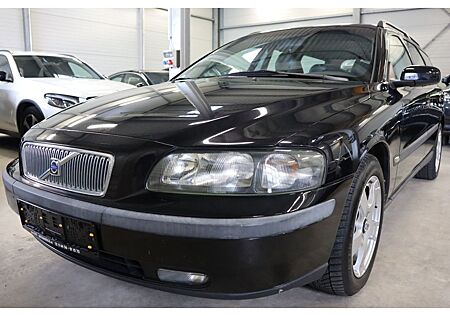 Volvo V70 D5 Leder Sitzheizung Klimaautomatik