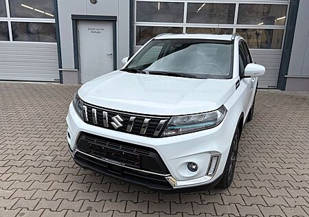 Suzuki Vitara 1.4 Comfort+ 4x4 /LED/NAVI/PANO/RFK/SHZ