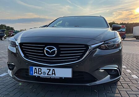 Mazda 6 SONDERAUSSTATTUNG 175D Nakama Intense