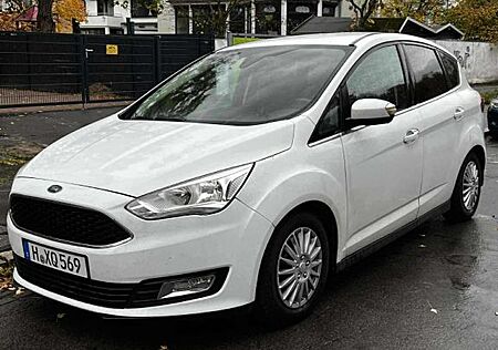 Ford C-Max 1,5TDCi 88kW PowerShiftTitanium Titanium