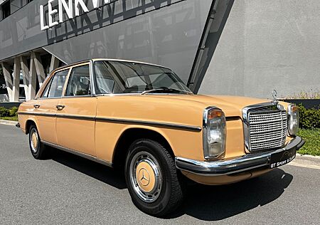 Mercedes-Benz 230 /8 .6 belegbare Historie, überw. im Erstlack