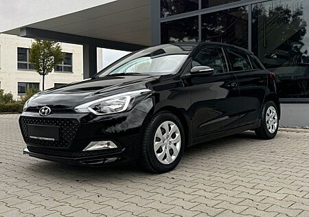 Hyundai i20 Classic 4/5-TÜREN*KLIMA*RADIO*USB*WENIG KM