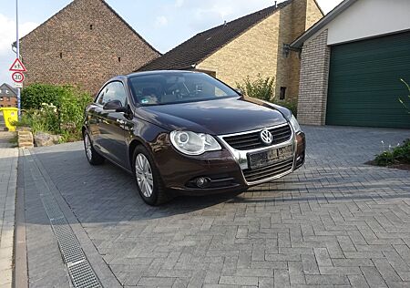VW Eos Volkswagen 2.0 FSI - offene Leidenschaft auf 4 Rädern