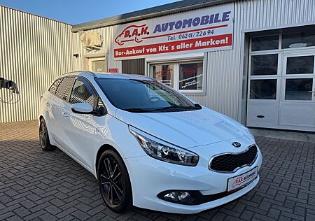 Kia Cee'd Sportswagon 2.Hand+118TKM+SHZ+PDC