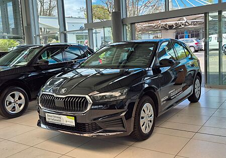 Skoda Fabia 1.0 MPI Active *inkl. Winterräder*