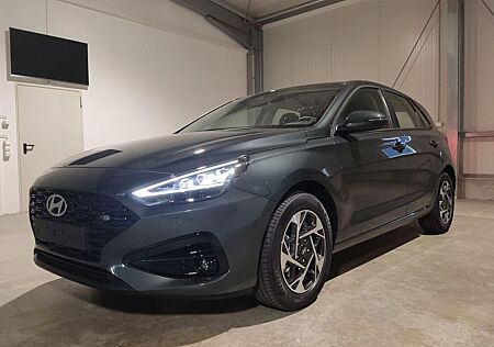 Hyundai i30 GO! 1.0 T-GDI 100 PS Navi-AppleCarPlay-An...