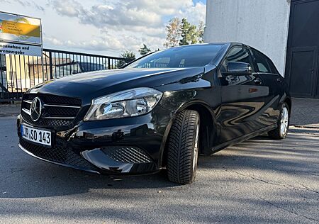 Mercedes-Benz A 180 BlueEFFICIENCY -
