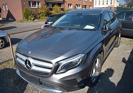 Mercedes-Benz GLA 200 GLA