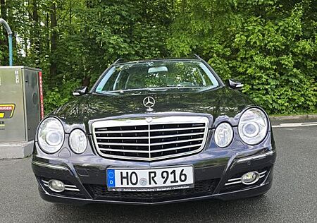 Mercedes-Benz E 220 CDI T AVANTGARDE Avantgarde Automatik