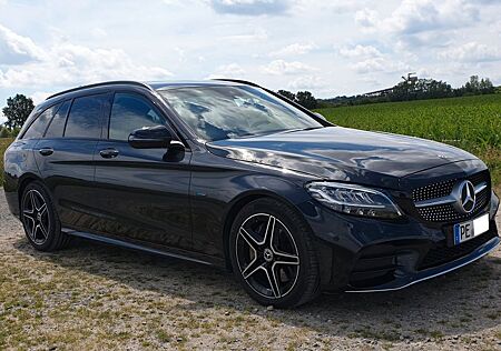 Mercedes-Benz C 300 T de Plug-In Hybrid AMG Line Luftfederung