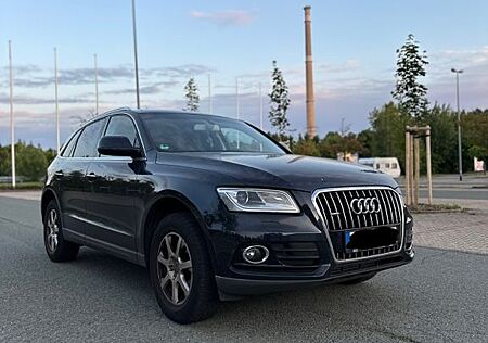 Audi Q5 2.0 TFSI 132kW tiptronic quattro -