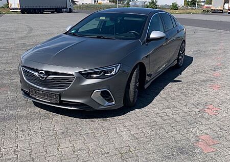 Opel Insignia 2.0 BiTurbo Diesel GSI EXKLUSIV