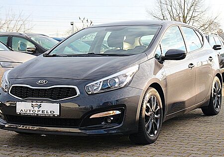 Kia Cee'd / Ceed 1.4/VOLL SHEFT/NAVI/EDITION 7/BT/